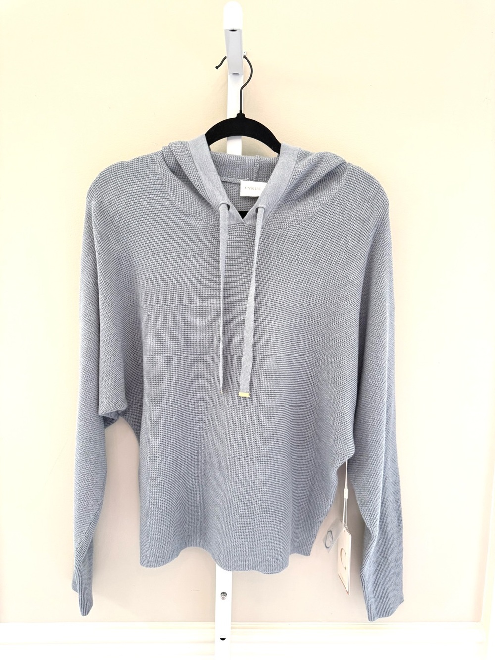 Cyrus Waffle Knit Hoodie Sweater Light Blue Relaxed Fit NWT Size M